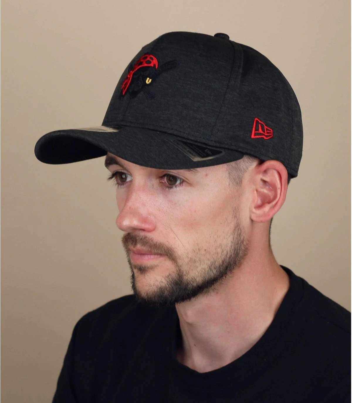 NEW ERA Casquette Shadow Tech Pop 950 Pirates 1 NEW ERA Casquette Shadow Tech Pop 950 Pirates