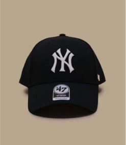 Le Coin du Chapeau -Le Coin du Chapeau coastal floral under ny mvp 1