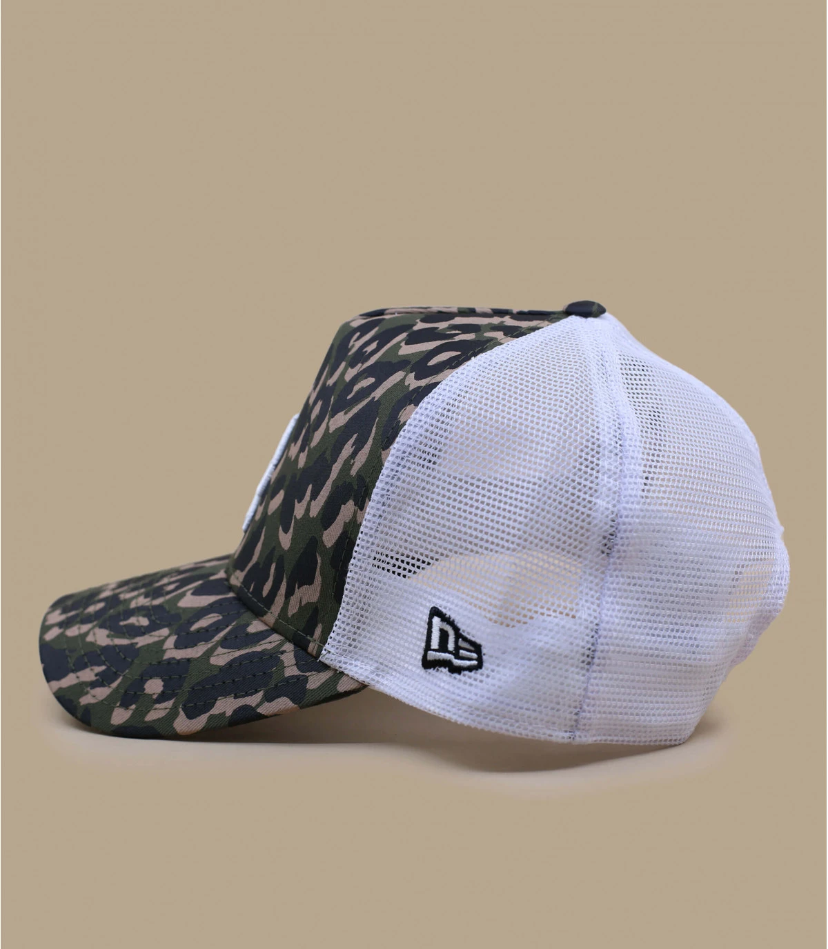 NEW ERA Trucker Seasonal Camo LA Olive 4 NEW ERA Trucker Seasonal Camo LA Olive – Image 4