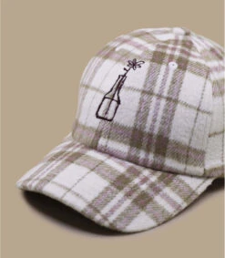 OBEY Vase Cream -Le Coin du Chapeau vase cream 2